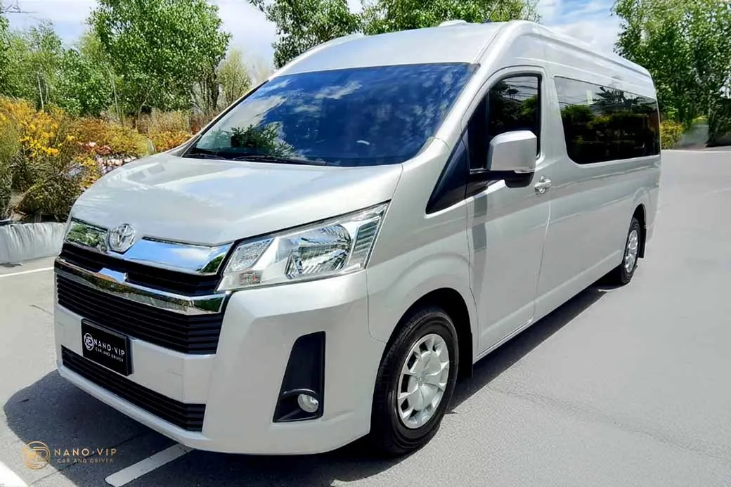 COMMUTER VVIP 9SEAT รูปที่ 1